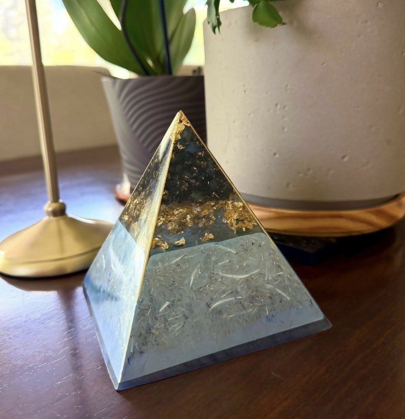 Kyanite Orgonite Pyramid — handmade orgonite — True Orgonite